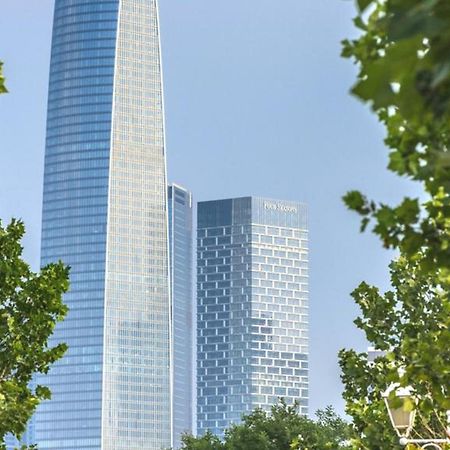 Four Seasons Hotel Tianjin Exterior photo