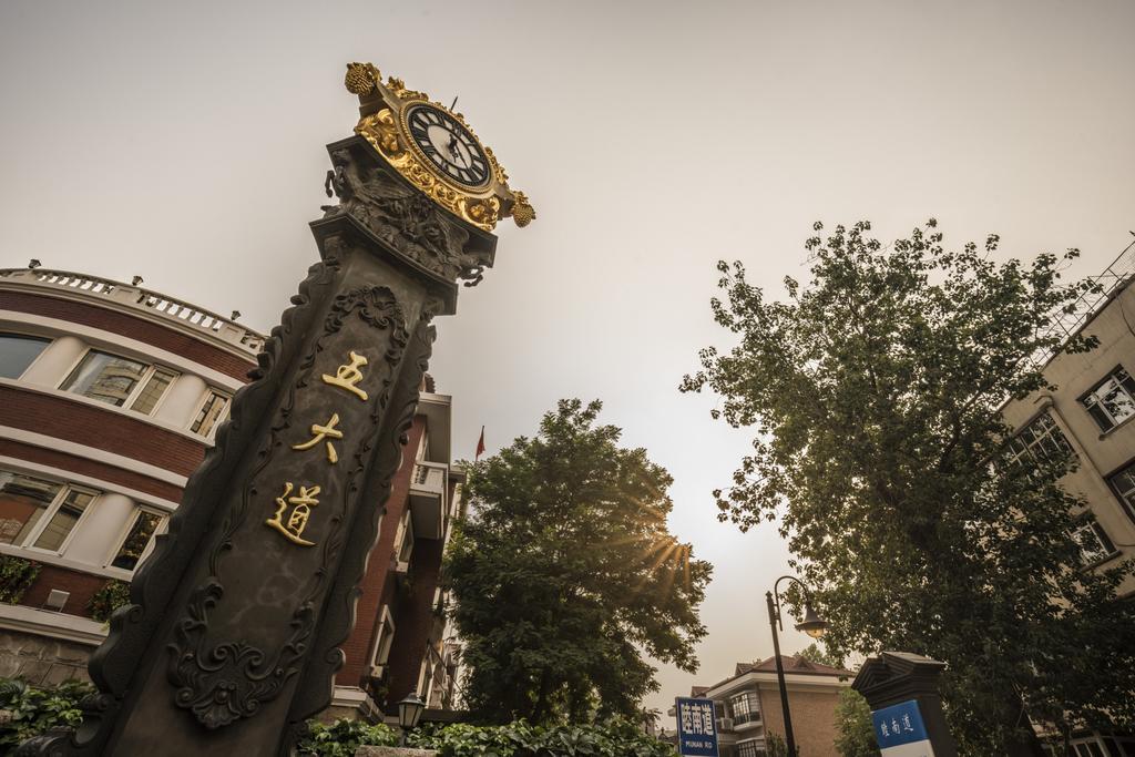 Four Seasons Hotel Tianjin Exterior photo